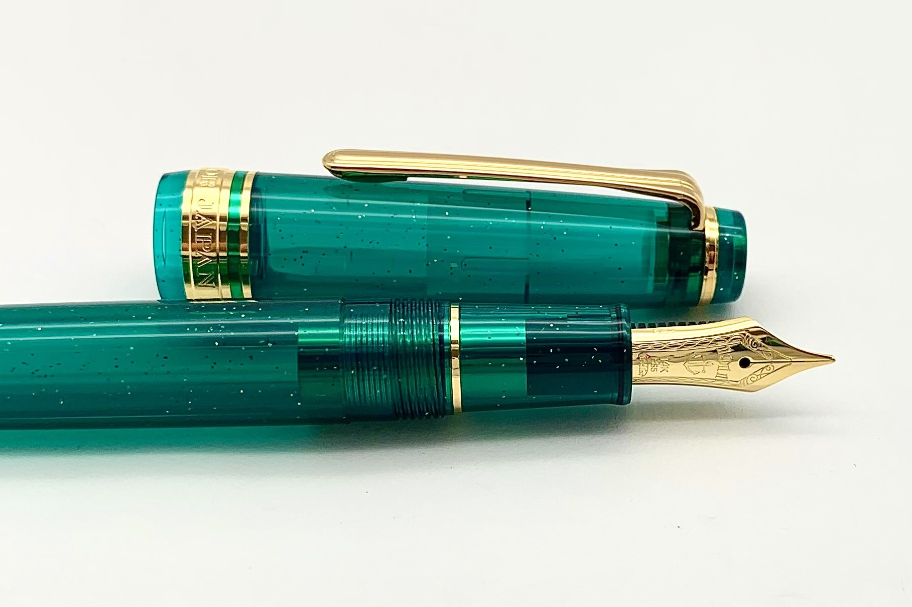 SailorProGearSlimBlueGreenNebulaFountainPen_I